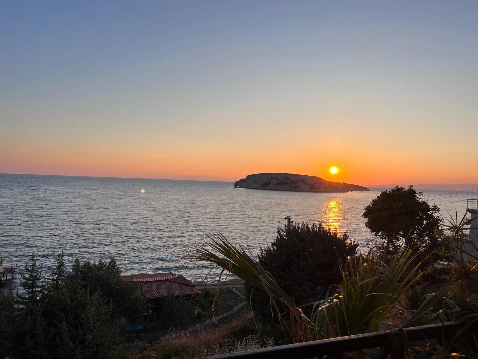 IZMIR KARABURUN KUYUCAK LOCATION 3+1 VILLA WITH SEA VIEW FOR SALE