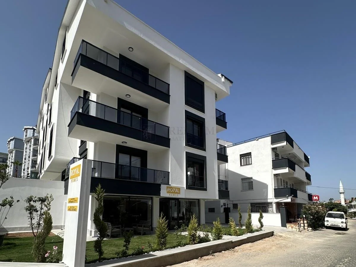 1+1 apartment for sale in a premium complex with pool