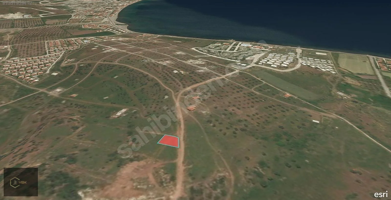 ÇANDARLI MERKEZ İLE BİTİŞİK MUHTEŞEM DENİZ MANZARALI BÜYÜK KÖŞE ARSA
